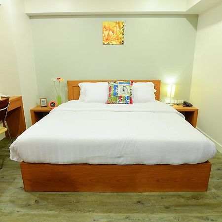 Aparthotel BJ Boutique à Rayong Extérieur photo