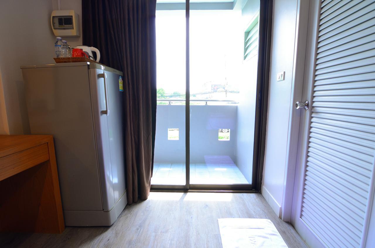 Aparthotel BJ Boutique à Rayong Extérieur photo